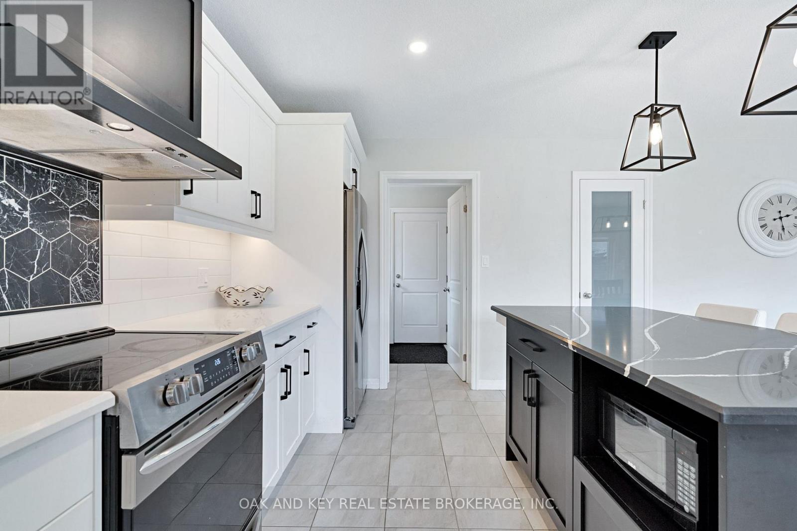 48 Ambrosia Path, St. Thomas, Ontario  N5R 0L4 - Photo 16 - X13649622