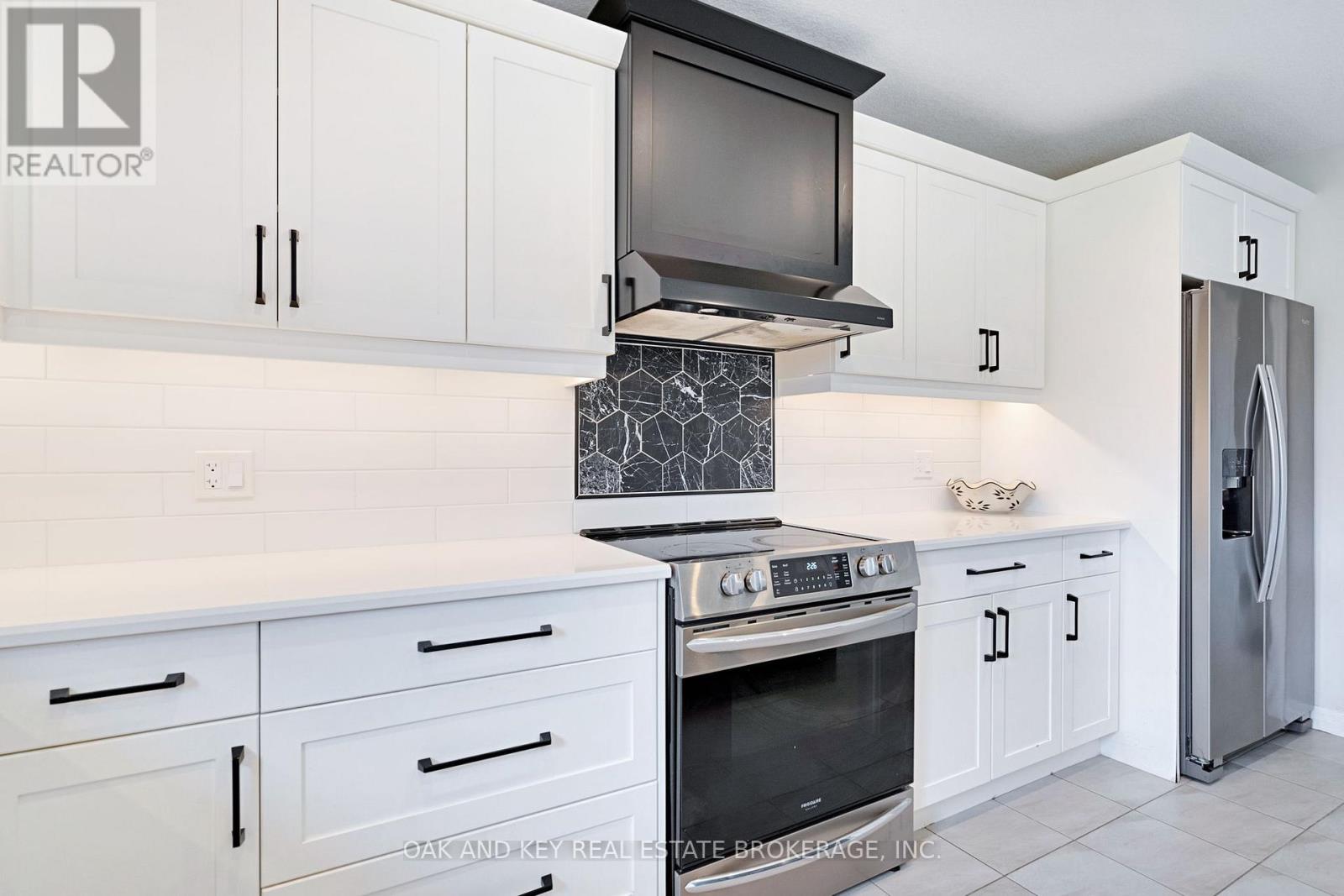 48 Ambrosia Path, St. Thomas, Ontario  N5R 0L4 - Photo 17 - X13649622
