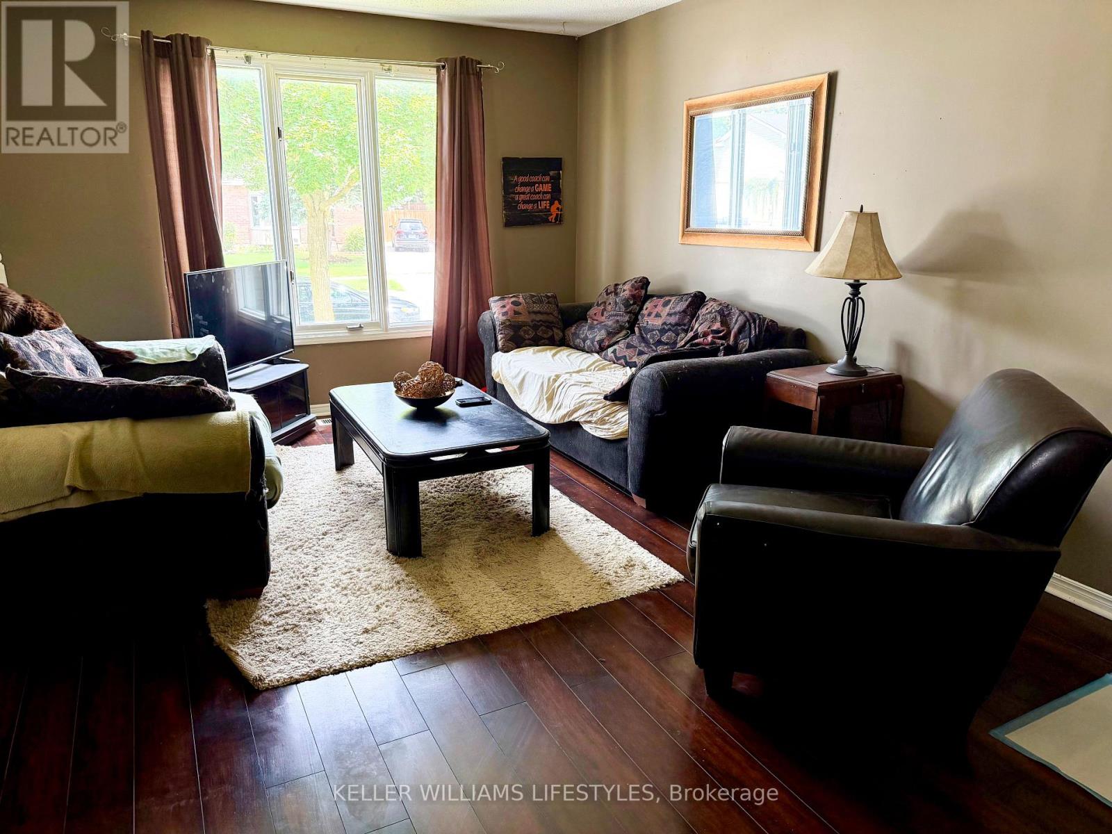 95 Bonaventure Drive, London East, Ontario  N5V 4A7 - Photo 2 - X13649730