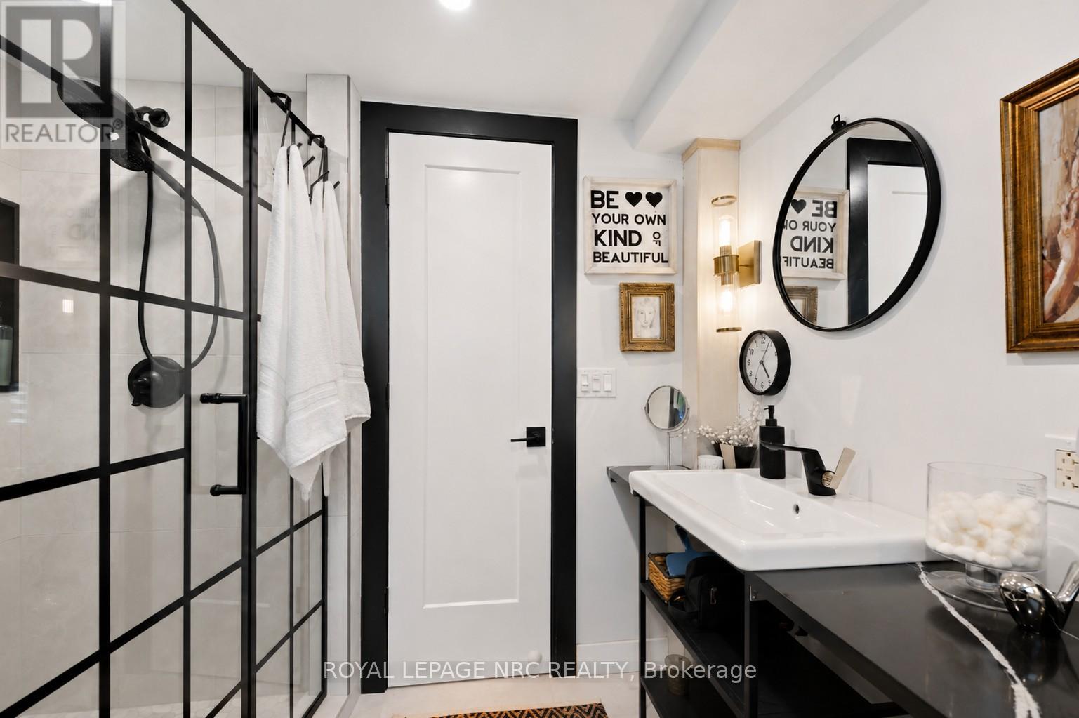 180 Woodside Drive, St. Catharines, Ontario  L2T 1X6 - Photo 32 - X13536254