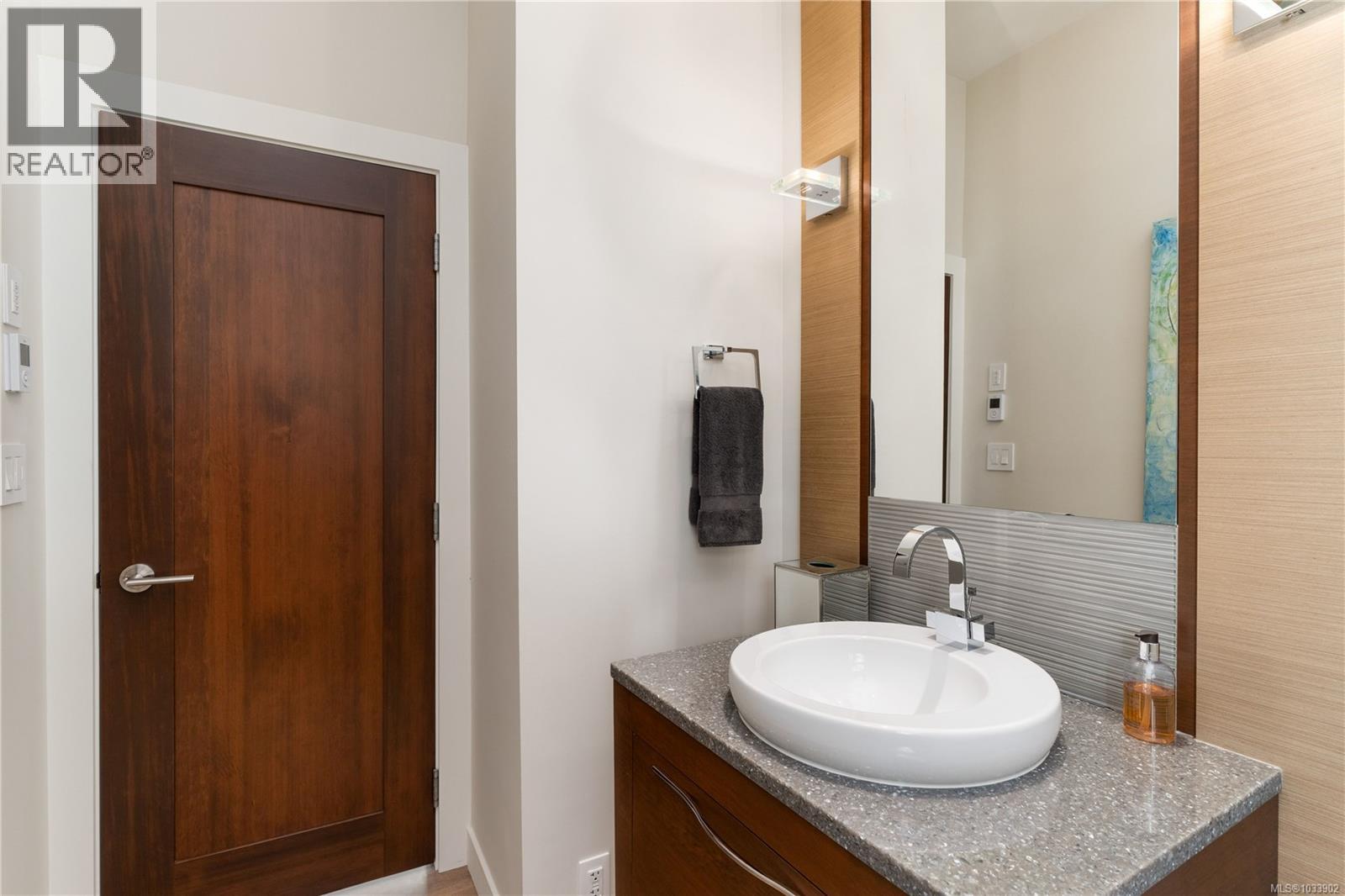picture 28