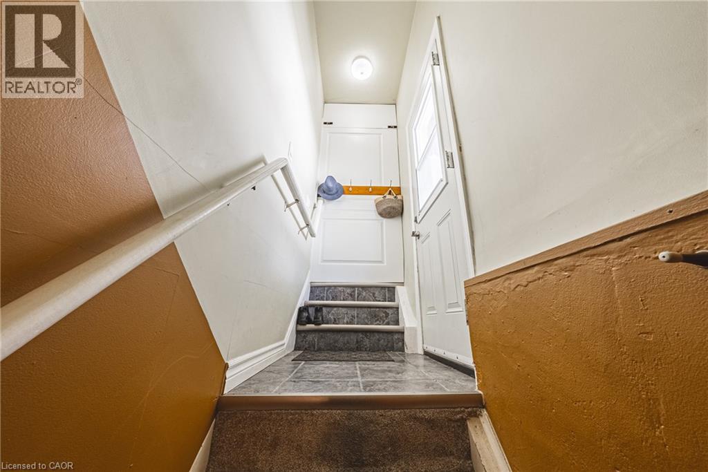242 East 43rd Street, Hamilton, Ontario  L8T 3C5 - Photo 16 - 40828499