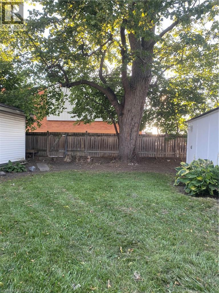 242 East 43rd Street, Hamilton, Ontario  L8T 3C5 - Photo 32 - 40828499
