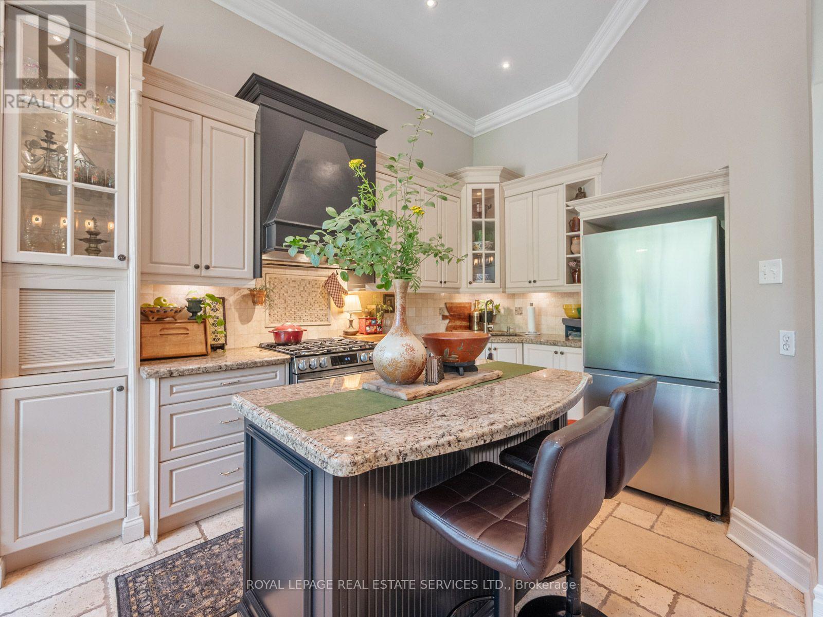 84 Sandway Crescent, Vaughan, Ontario  L6A 2M3 - Photo 14 - N13649540