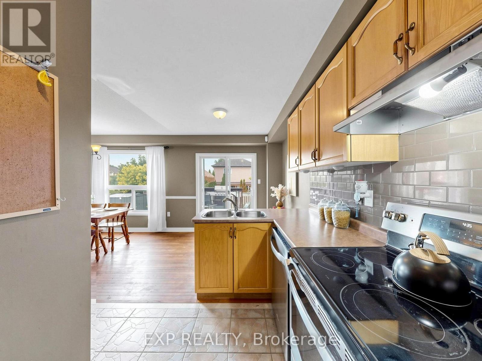33 Wrendale Crescent, Georgina, Ontario  L4P 4C4 - Photo 14 - N13649660