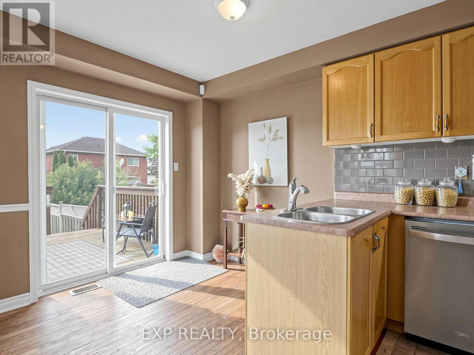 33 Wrendale Crescent, Georgina, Ontario  L4P 4C4 - Photo 16 - N13649660