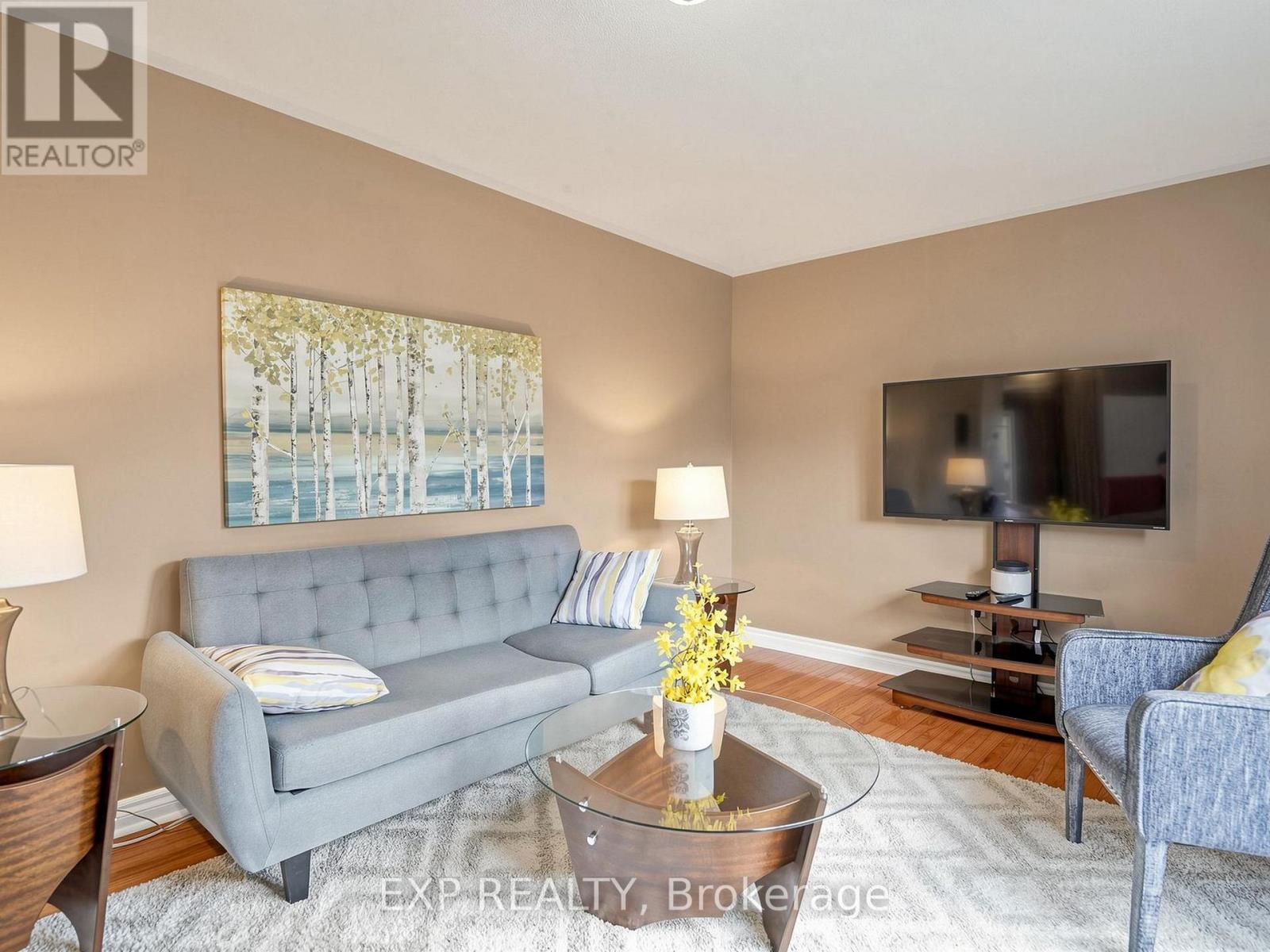 33 Wrendale Crescent, Georgina, Ontario  L4P 4C4 - Photo 8 - N13649660
