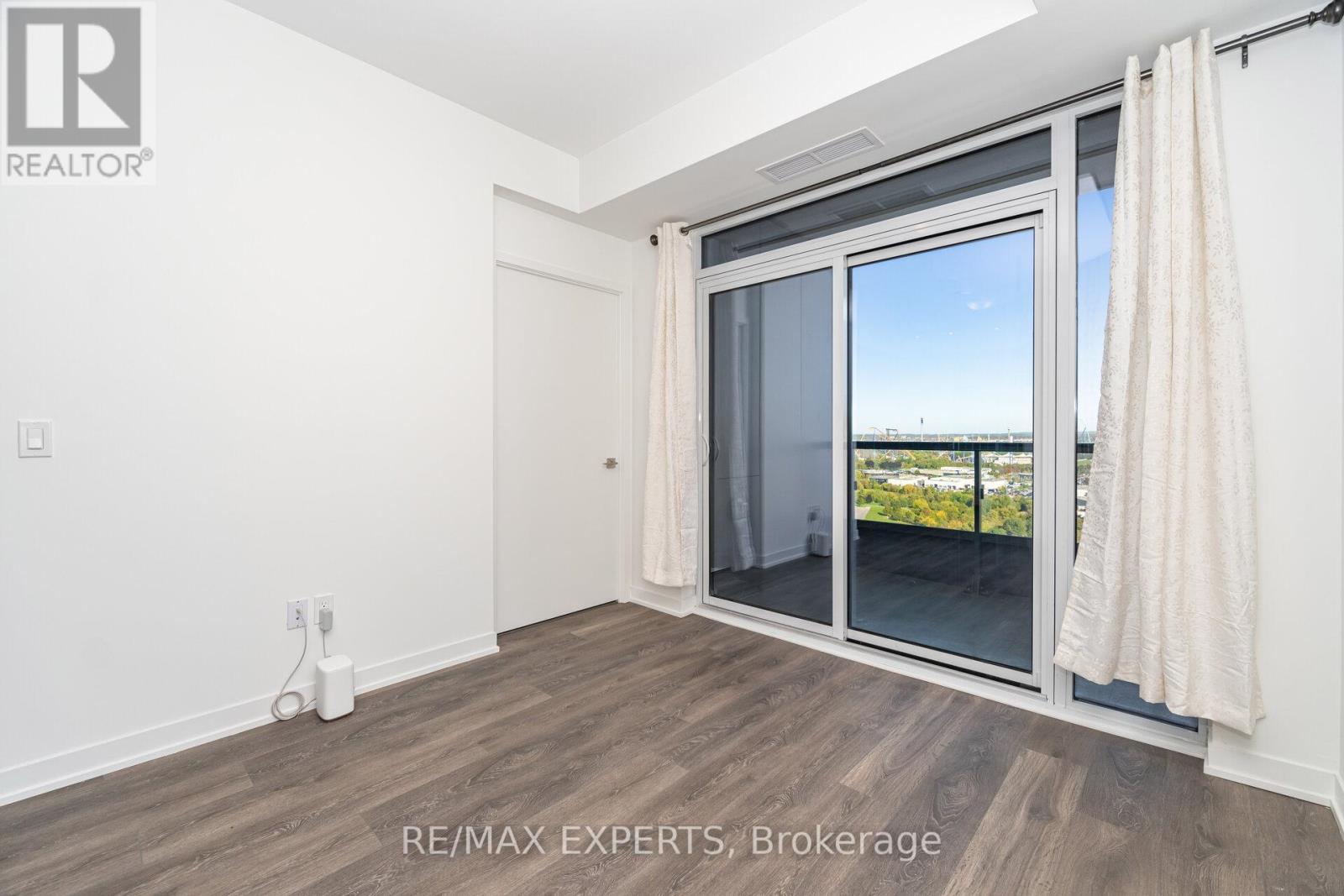 1824 - 498 Caldari Road, Vaughan, Ontario L4K 0R6 - Photo 16 - N13649810