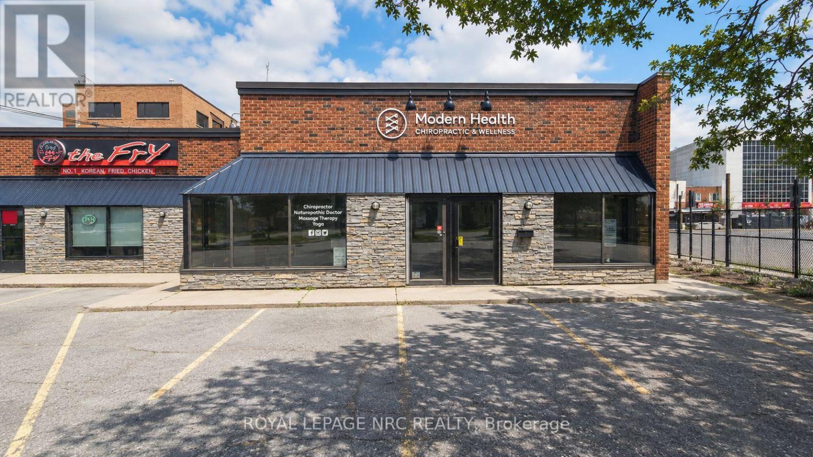 3 - 12 King Street, St. Catharines, Ontario L2R 3H3 - Photo 1 - X13649616