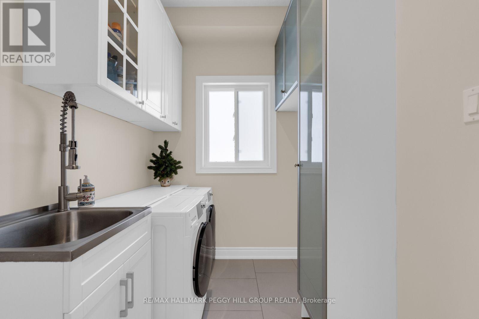 137 Jewel House Lane, Barrie (Innis-Shore), Ontario  L4N 6E1 - Photo 10 - S13649654
