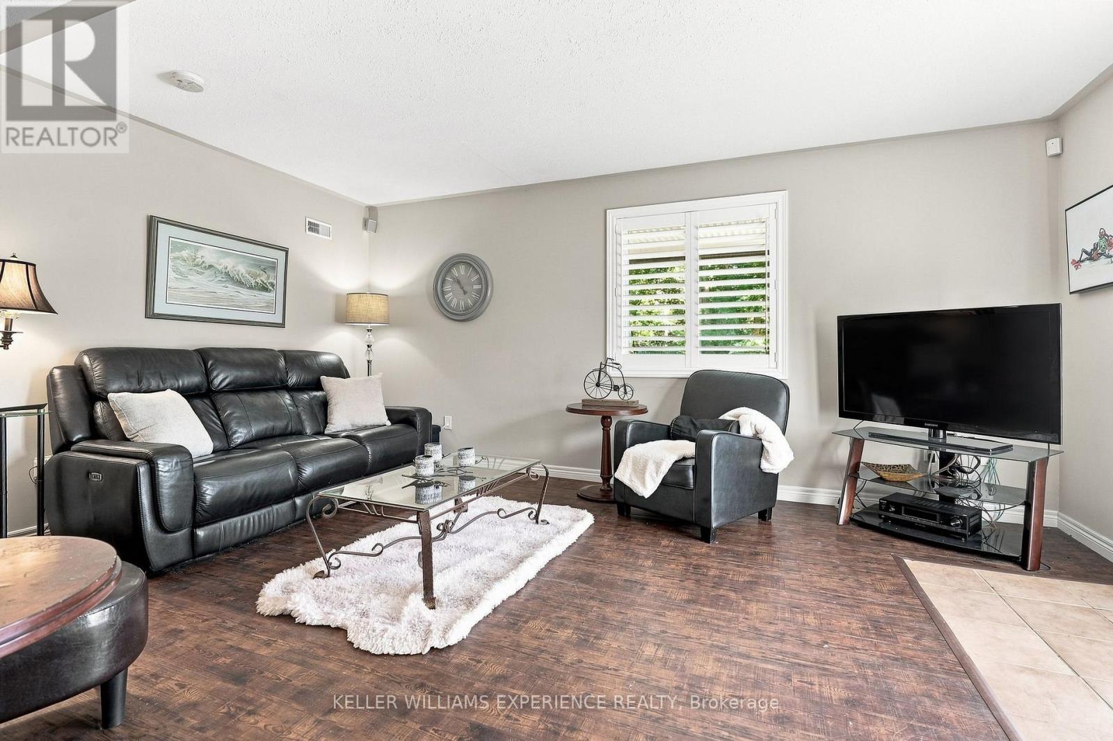 2438 Amigo Drive, Severn, Ontario  L3V 0T9 - Photo 25 - S13649716