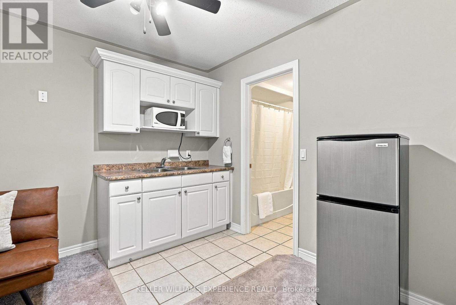 2438 Amigo Drive, Severn, Ontario  L3V 0T9 - Photo 33 - S13649716