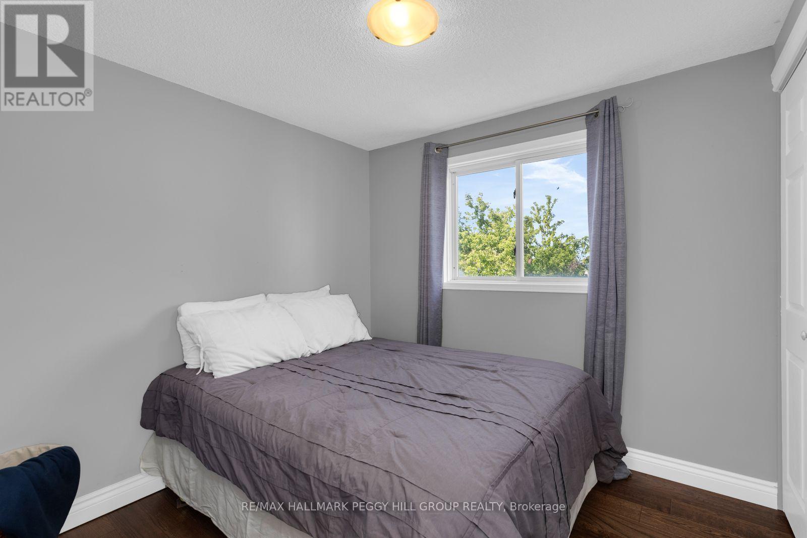 105 Columbia Road, Barrie, Ontario  L4N 8E5 - Photo 9 - S13649866