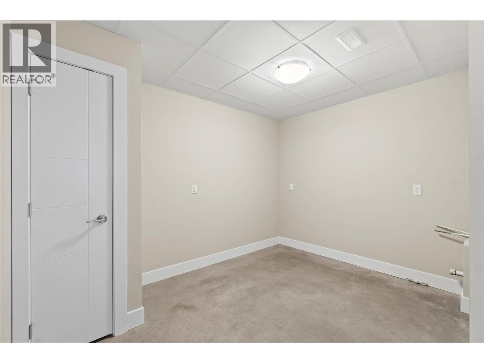 1872 Tolima Court, Kamloops, British Columbia  V2E 0B1 - Photo 31 - 10396696