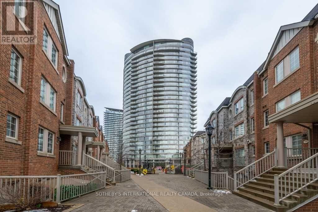 2007 - 15 Windermere Avenue, Toronto, Ontario M6S 5A2 - Photo 11 - W13649514