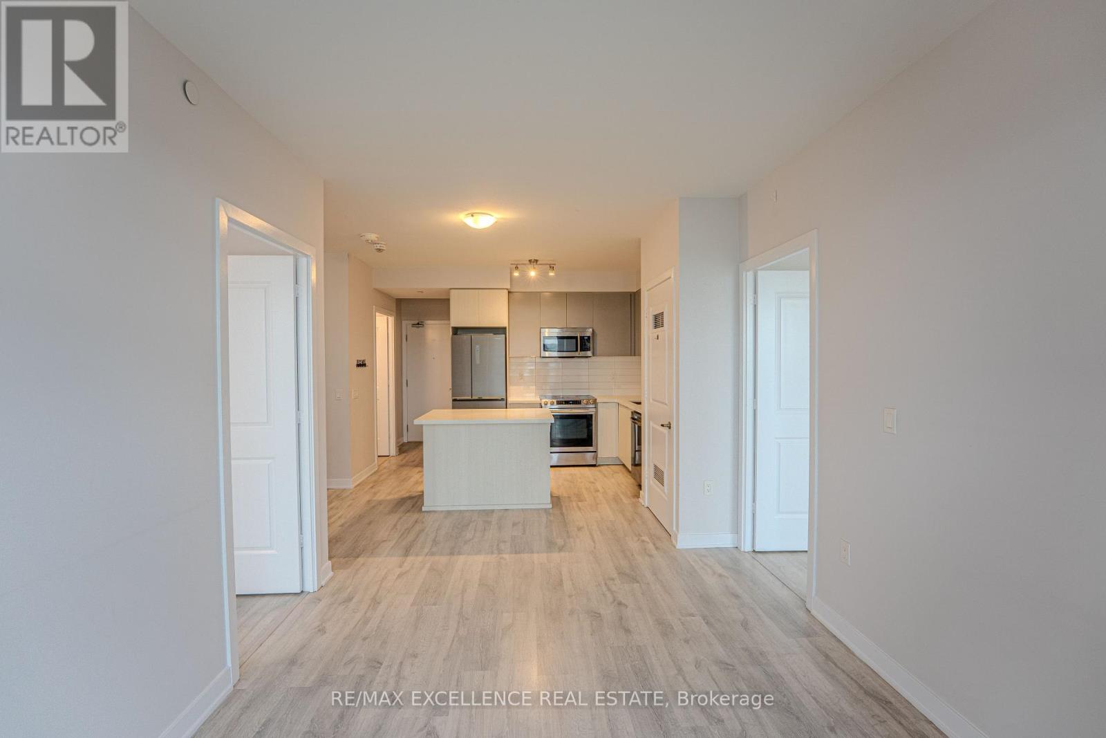 601 - 4677 Glen Erin Drive, Mississauga, Ontario  L5M 2E3 - Photo 4 - W13649546