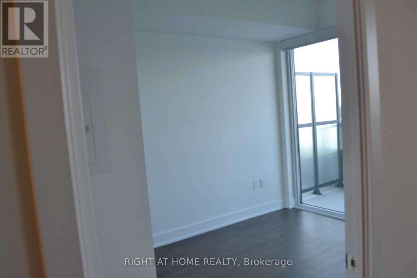 5604 - 30 Shore Breeze Dr Drive, Toronto, Ontario  M8V 0J1 - Photo 10 - W13649566