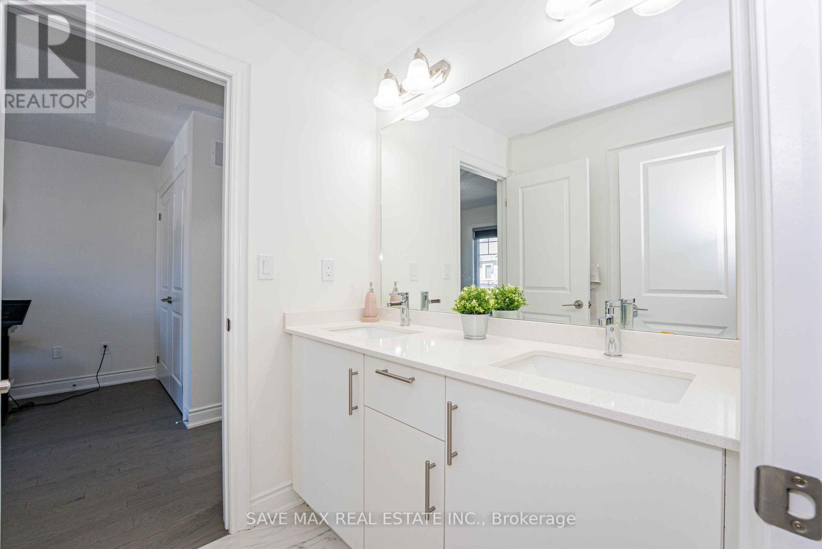 13 Ixworth Circle, Brampton, Ontario  L6Y 6J8 - Photo 34 - W13649568