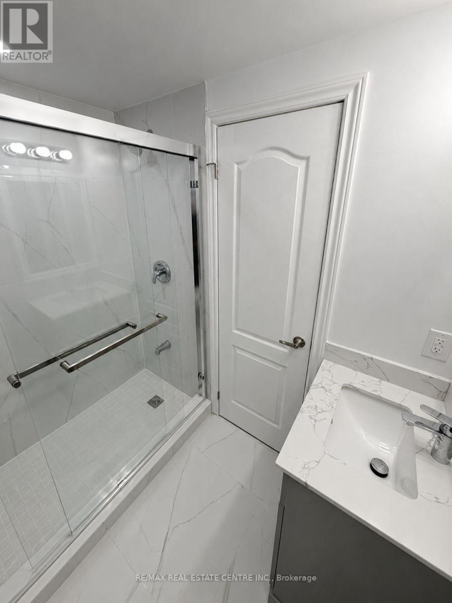 62 Bramhall Circle, Brampton, Ontario  L6V 2G4 - Photo 40 - W13649586