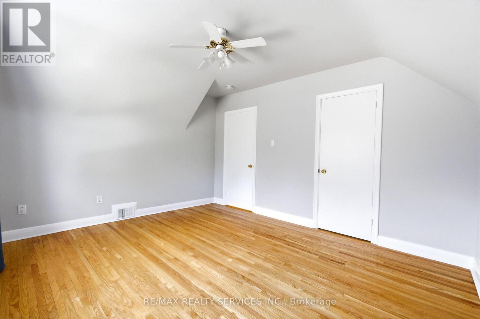 1544 Alexandra Boulevard, Mississauga, Ontario  L5E 2B6 - Photo 15 - W13649610