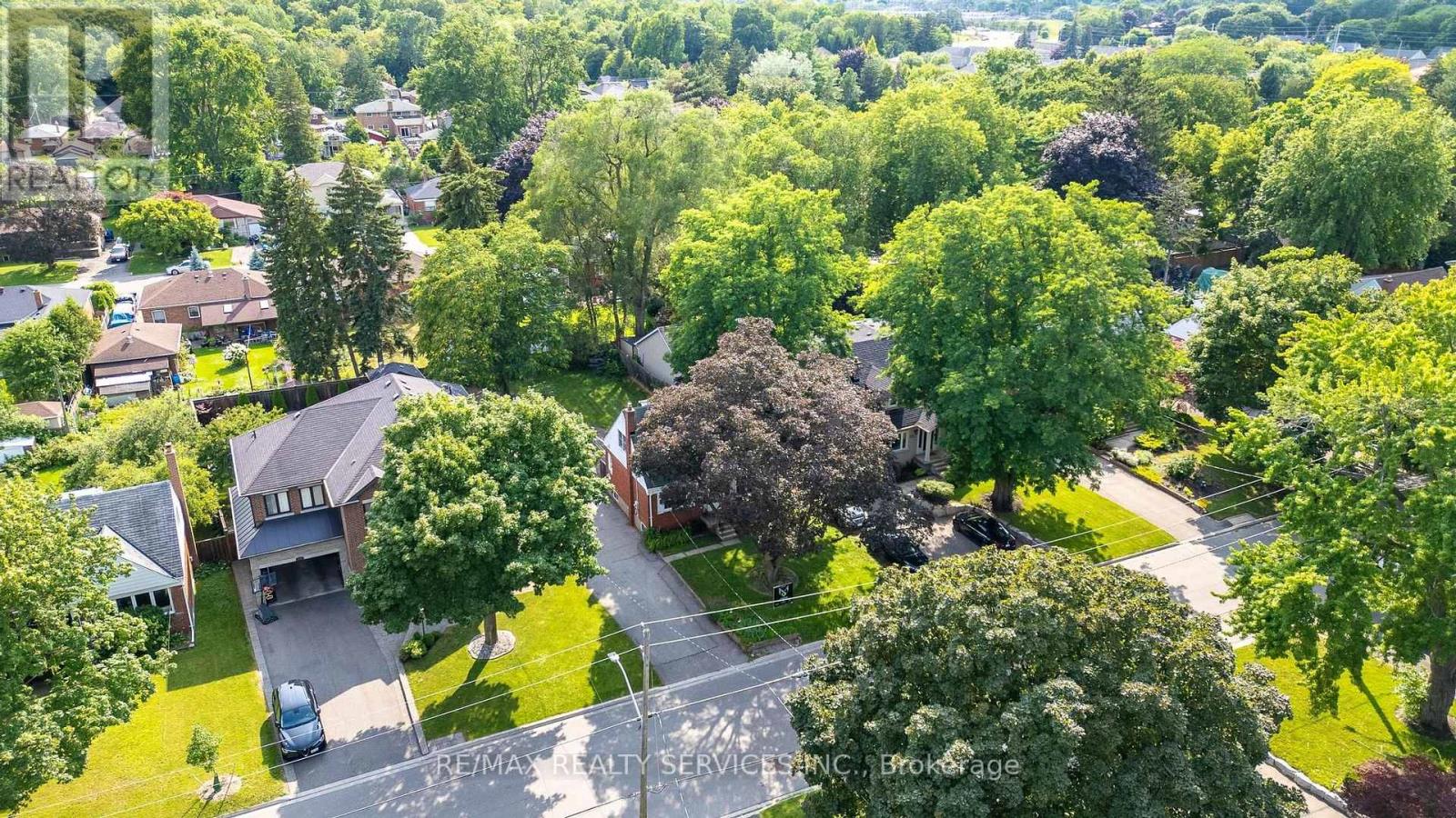 1544 Alexandra Boulevard, Mississauga, Ontario  L5E 2B6 - Photo 37 - W13649610