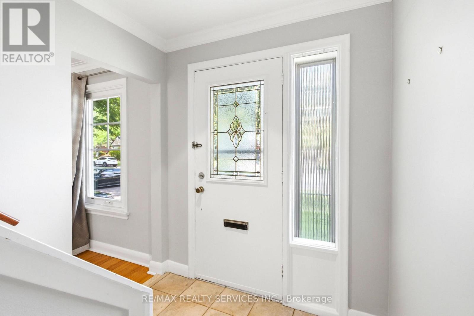 1544 Alexandra Boulevard, Mississauga, Ontario  L5E 2B6 - Photo 6 - W13649610