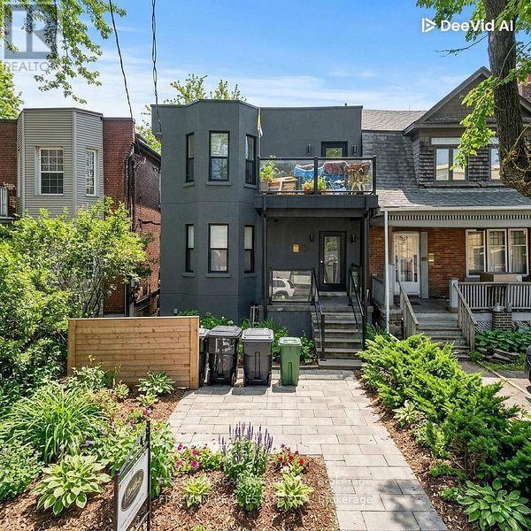 B03 - 15 Thorburn Avenue, Toronto, Ontario  M6K 1C4 - Photo 1 - W13649624