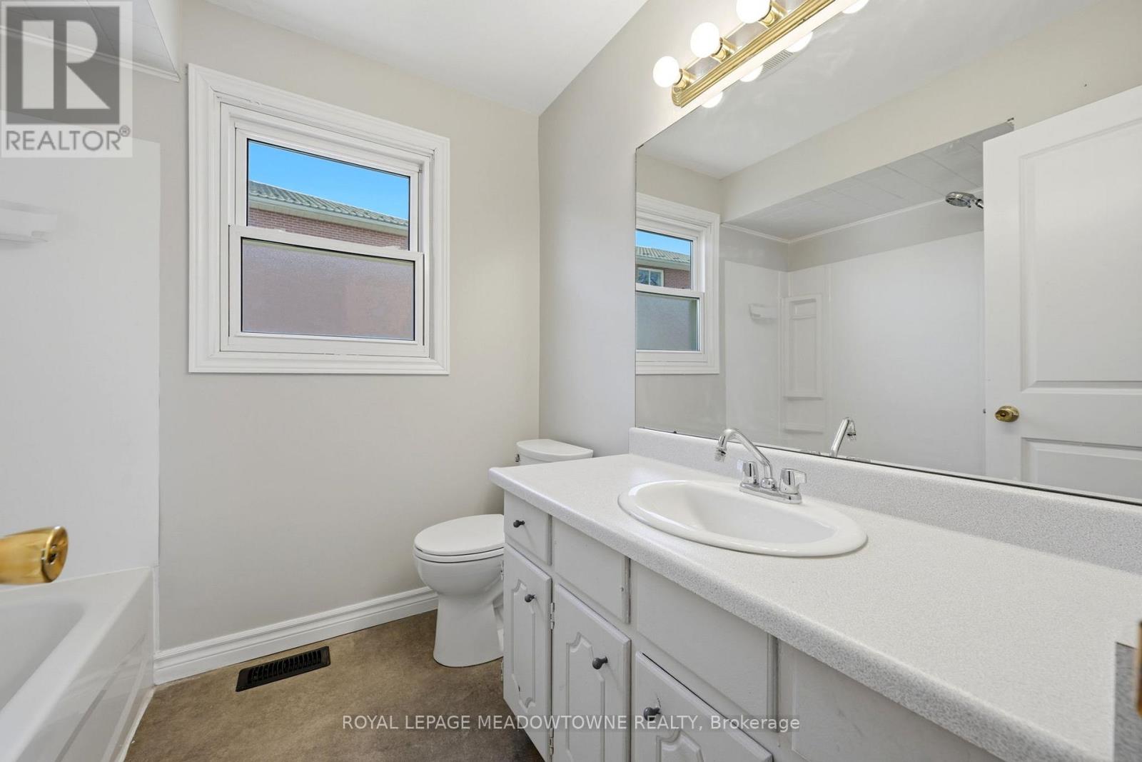 82 Maple Avenue, Halton Hills, Ontario  L7G 1X7 - Photo 16 - W13649670