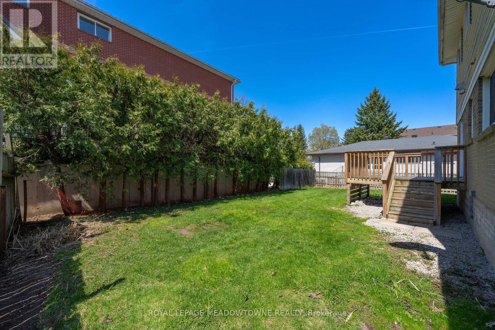 82 Maple Avenue, Halton Hills, Ontario  L7G 1X7 - Photo 19 - W13649670