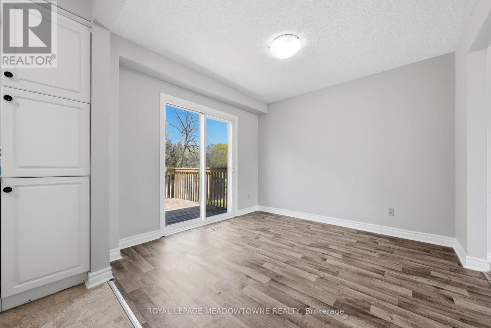 82 Maple Avenue, Halton Hills, Ontario  L7G 1X7 - Photo 8 - W13649670