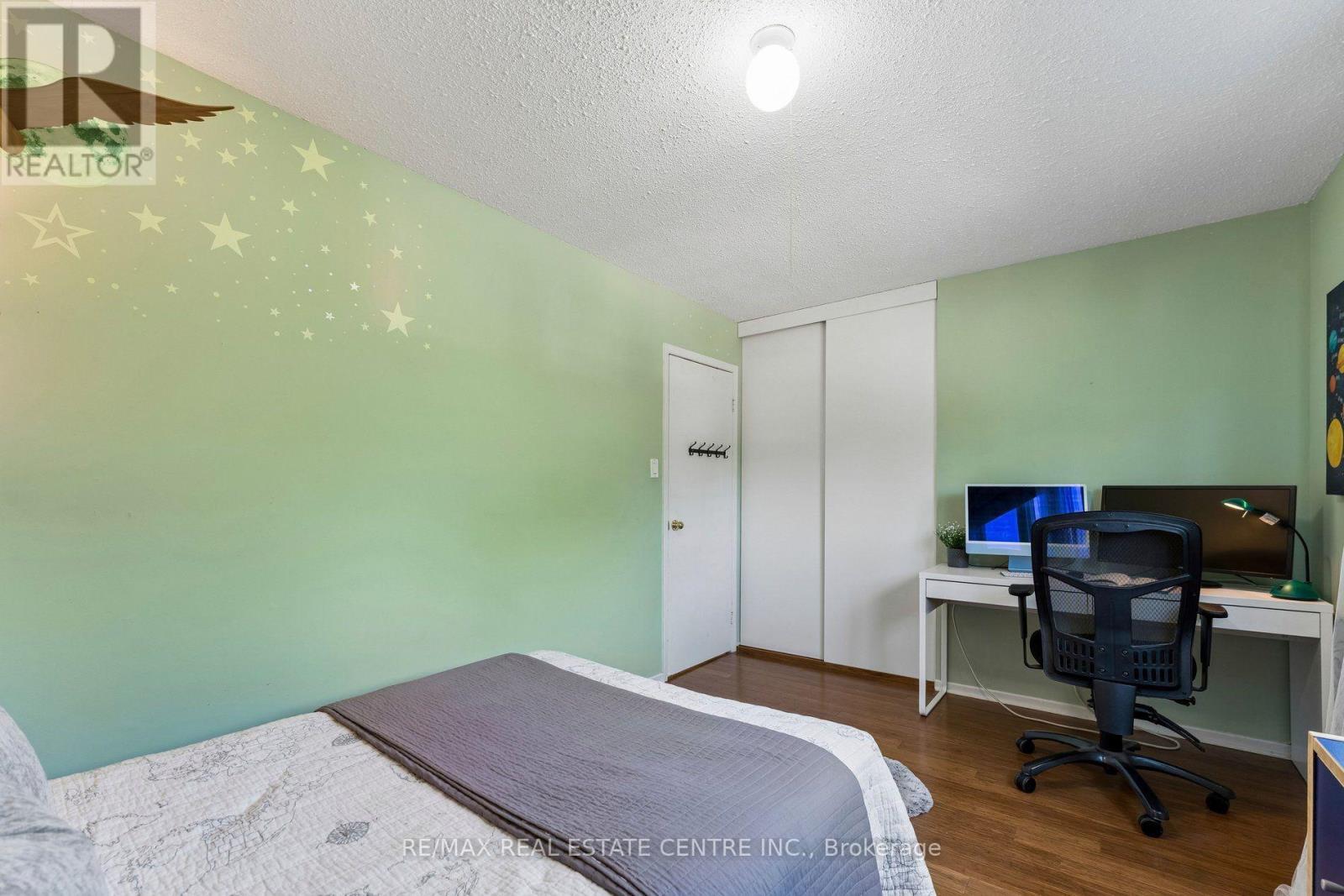 29 Blueridge Square, Brampton, Ontario  L6Z 1A2 - Photo 27 - W13649712