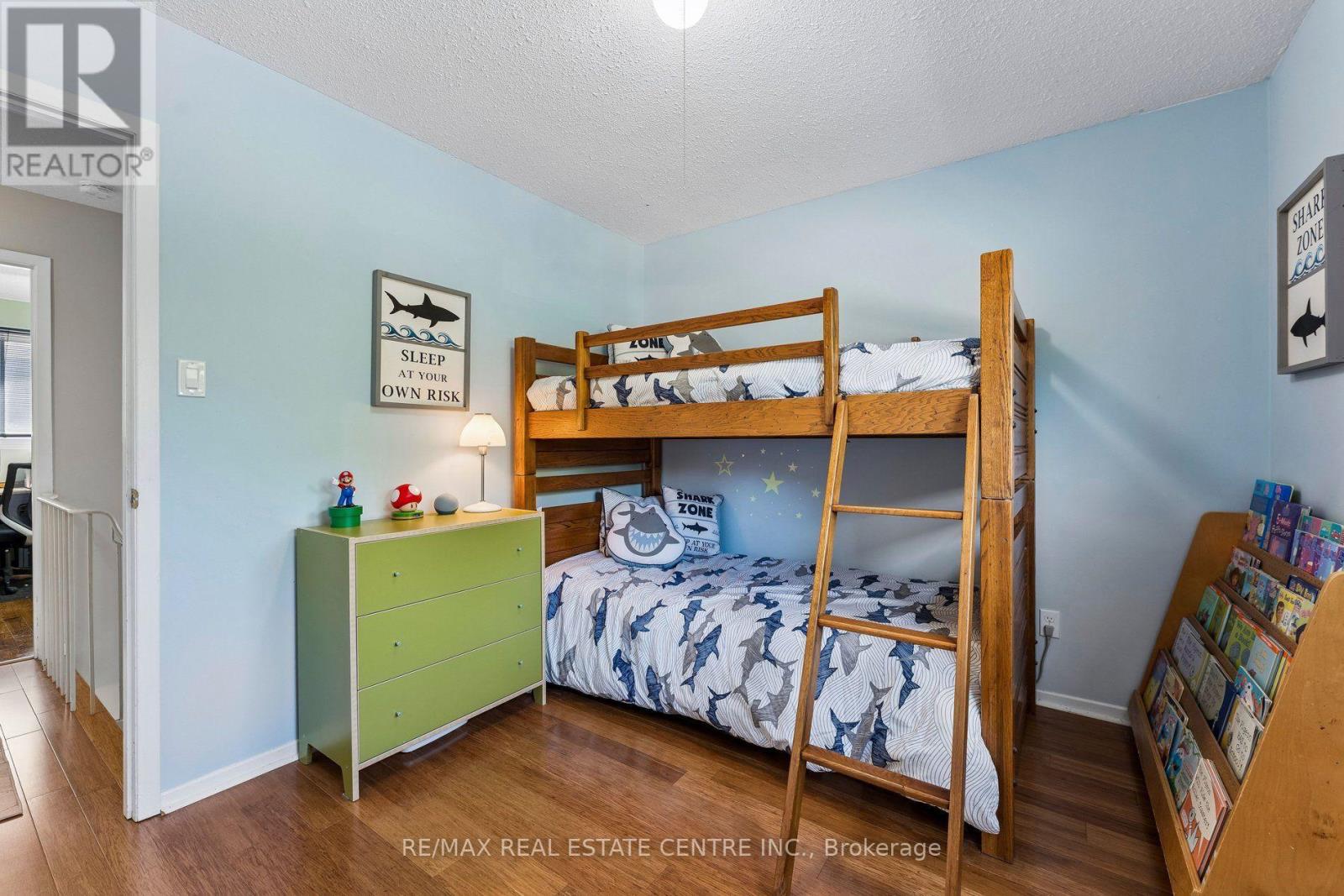 29 Blueridge Square, Brampton, Ontario  L6Z 1A2 - Photo 29 - W13649712