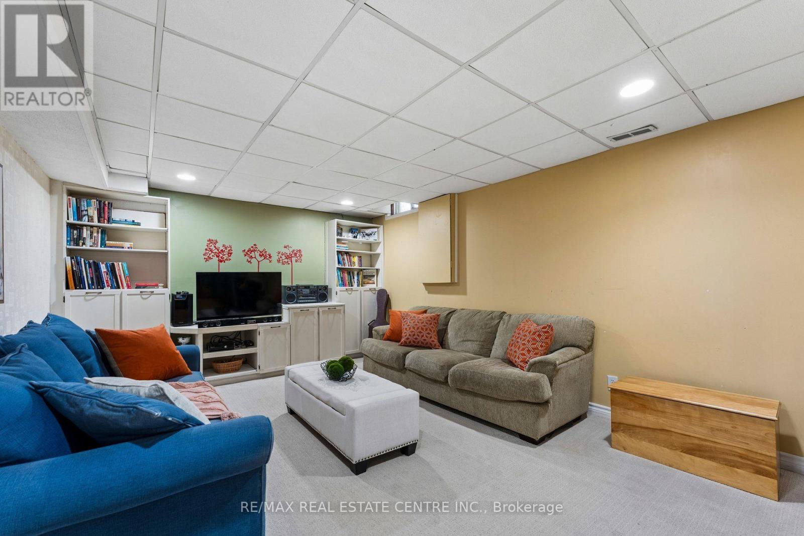 29 Blueridge Square, Brampton, Ontario  L6Z 1A2 - Photo 39 - W13649712