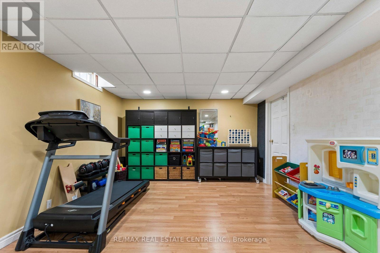 29 Blueridge Square, Brampton, Ontario  L6Z 1A2 - Photo 41 - W13649712