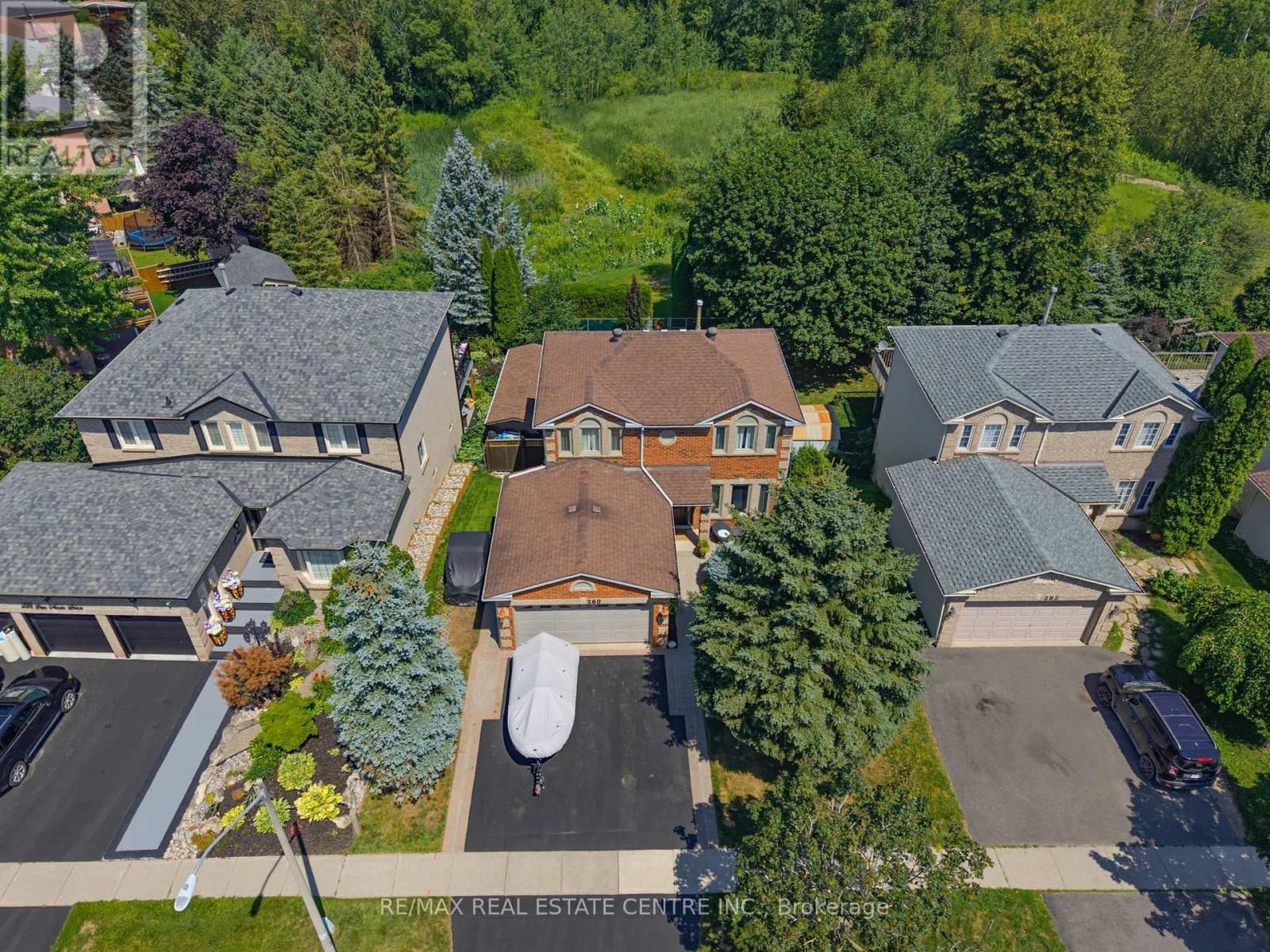 260 Lisa Marie Drive, Orangeville, Ontario  L9W 4P4 - Photo 2 - W13649724