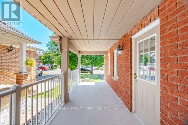 92 Orchid Drive, Brampton, Ontario  L7A 2C4 - Photo 6 - W13649776