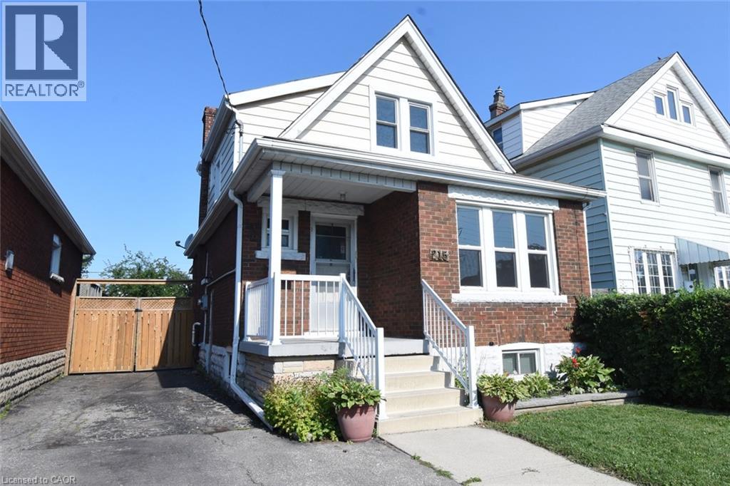 215 Paling Avenue, Hamilton, Ontario  L8H 5J6 - Photo 2 - 40854180
