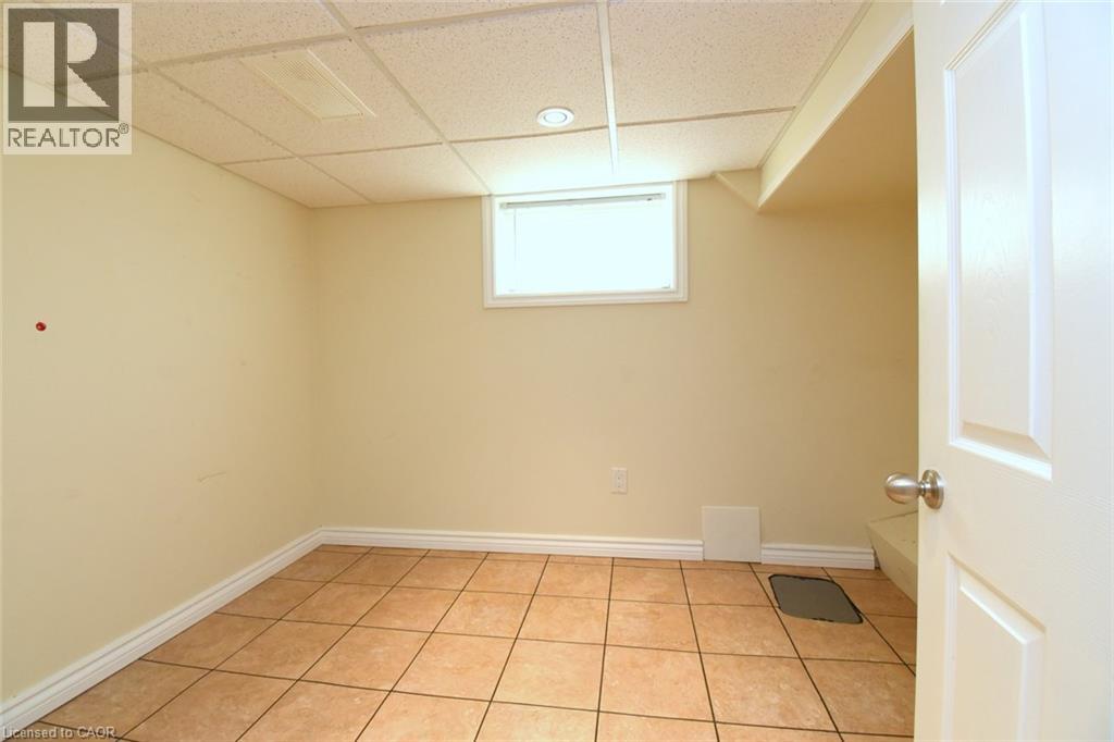 215 Paling Avenue, Hamilton, Ontario  L8H 5J6 - Photo 21 - 40854180