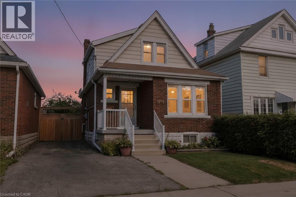 215 Paling Avenue, Hamilton, Ontario  L8H 5J6 - Photo 3 - 40854180