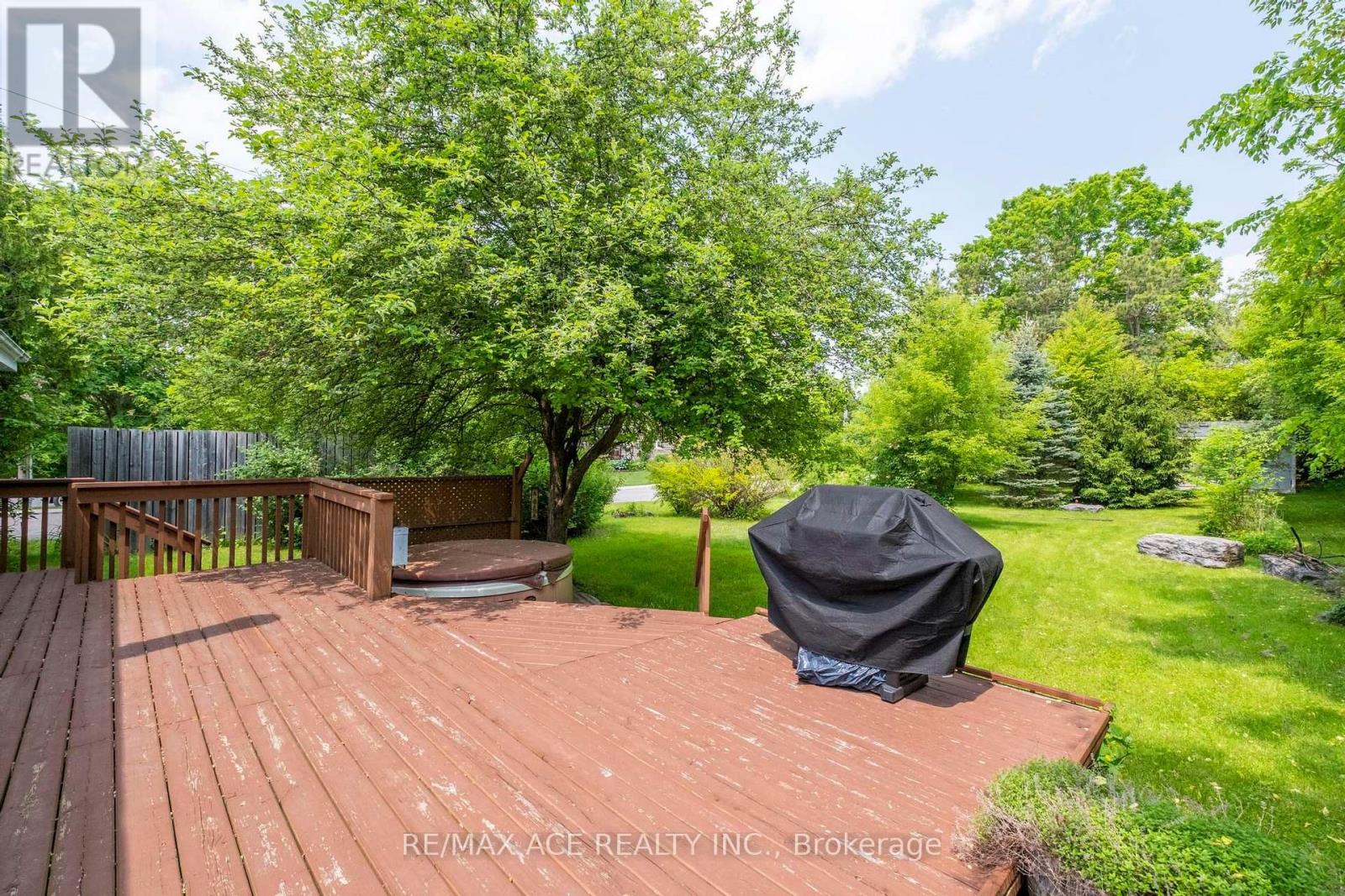 11 Maple Lane, Caledon, Ontario L7E 0L3 - Photo 26 - W13647958