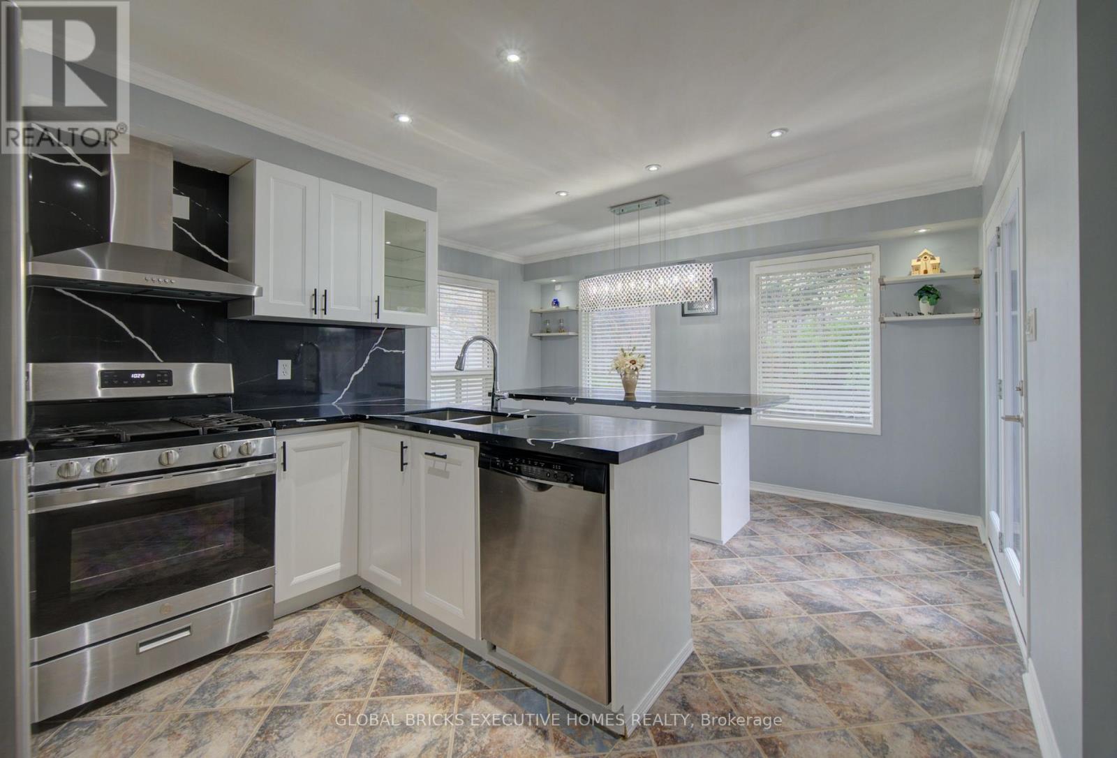 35 Attwood Drive, Cambridge, Ontario  N1T 1L4 - Photo 15 - X13649676