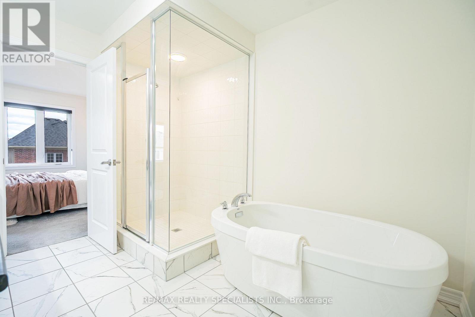 225 Broadacre Drive, Kitchener, Ontario  N2R 0S6 - Photo 26 - X13649768