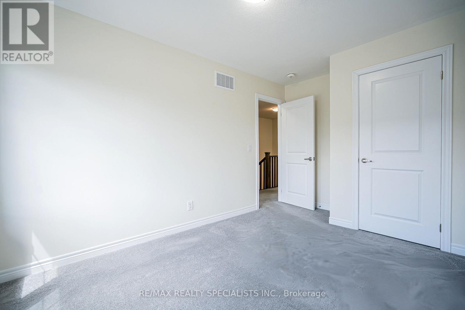 225 Broadacre Drive, Kitchener, Ontario  N2R 0S6 - Photo 28 - X13649768