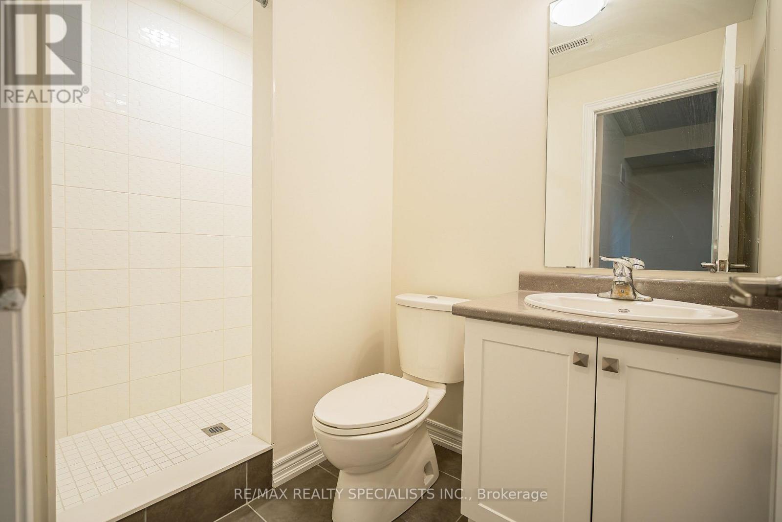 225 Broadacre Drive, Kitchener, Ontario  N2R 0S6 - Photo 35 - X13649768