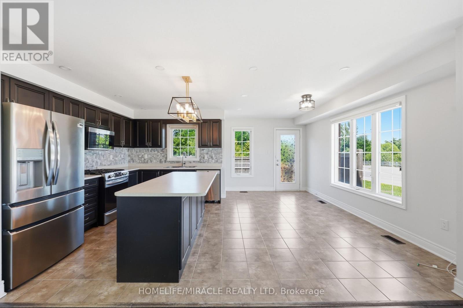 15 Mcphail Place, Hamilton, Ontario  L8B 0R5 - Photo 14 - X13649856