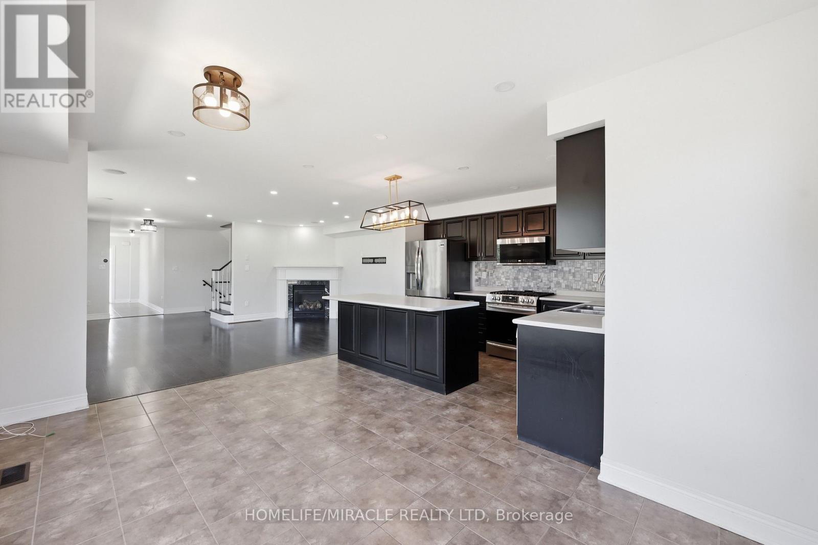 15 Mcphail Place, Hamilton, Ontario  L8B 0R5 - Photo 17 - X13649856