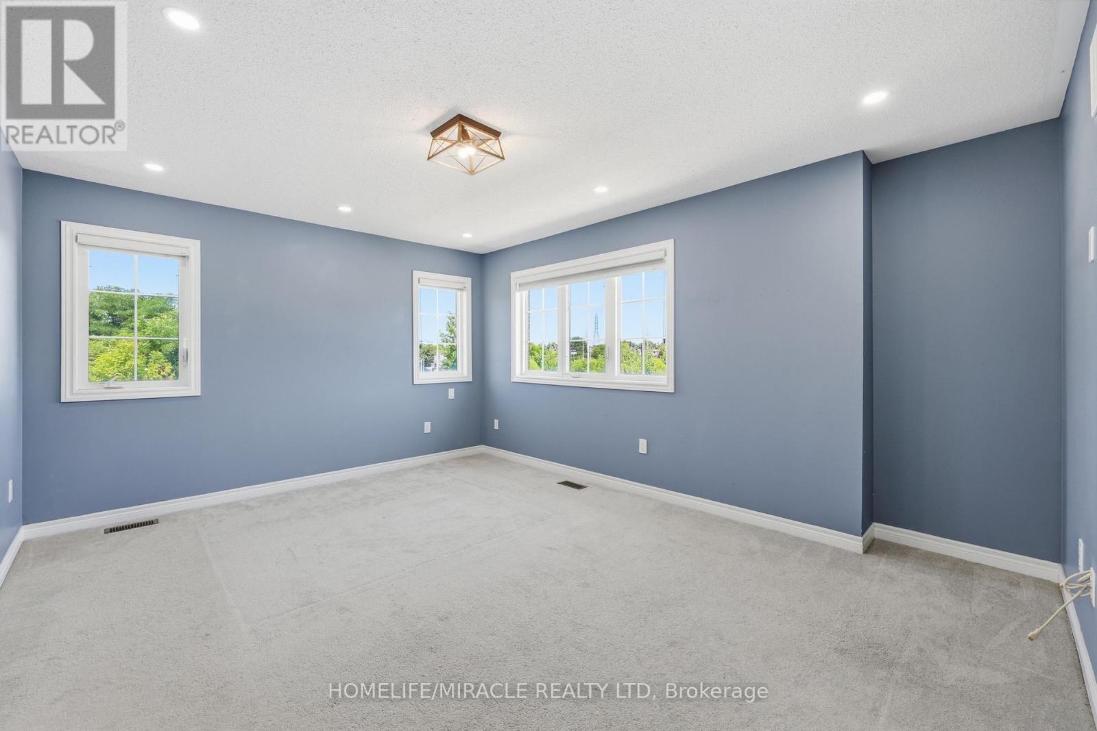 15 Mcphail Place, Hamilton, Ontario  L8B 0R5 - Photo 26 - X13649856