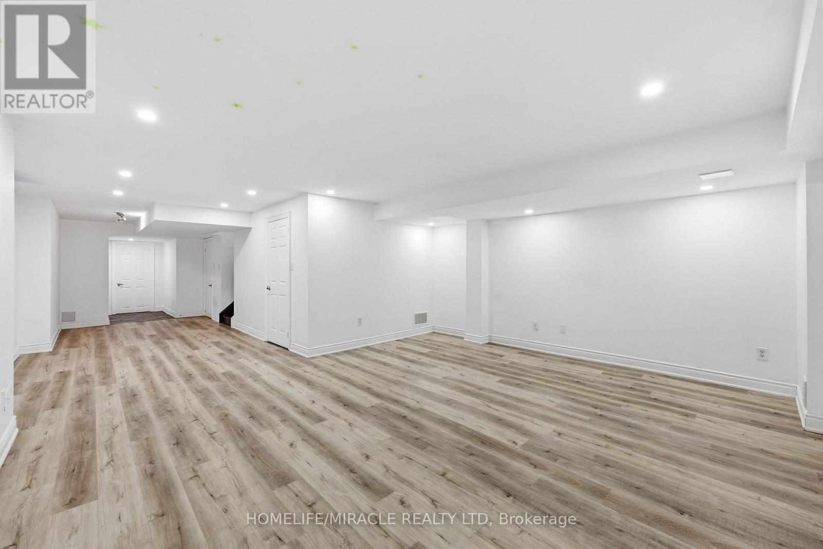 15 Mcphail Place, Hamilton, Ontario  L8B 0R5 - Photo 41 - X13649856