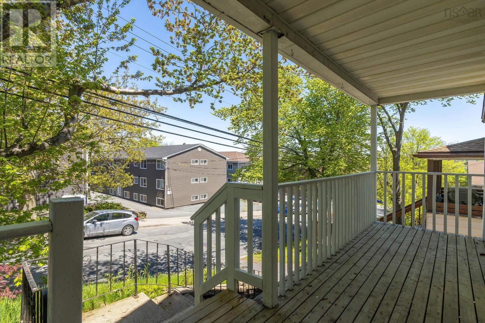 30 Main Avenue, Halifax, Nova Scotia  B3M 1A3 - Photo 3 - 202612176