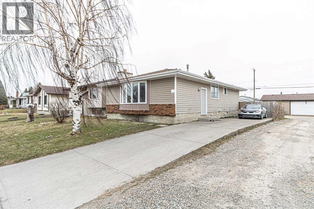 121 Margate Close NE, Calgary, Alberta